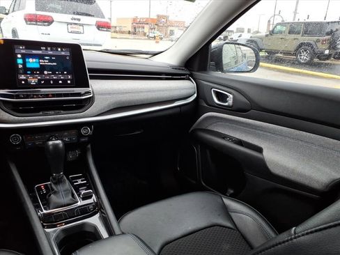 Used 2022 Jeep Compass Latitude w/ Convenience Group image 14