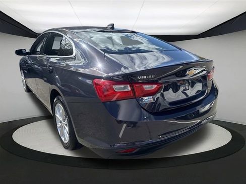 Used 2025 Chevrolet Malibu LT image 11