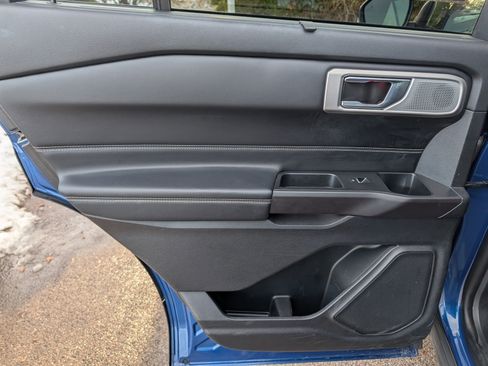 Used 2020 Ford Explorer ST w/ Premium Technology Package image 38