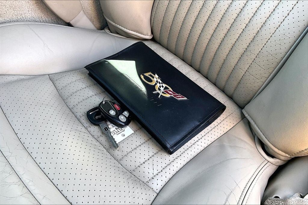 Used 2003 Chevrolet Corvette Convertible w/ Preferred Equipment Group1 RWD image 11