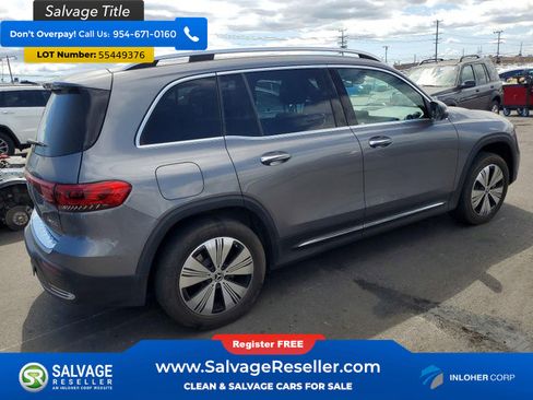 Used 2023 Mercedes-Benz EQB 300 4MATIC image 4
