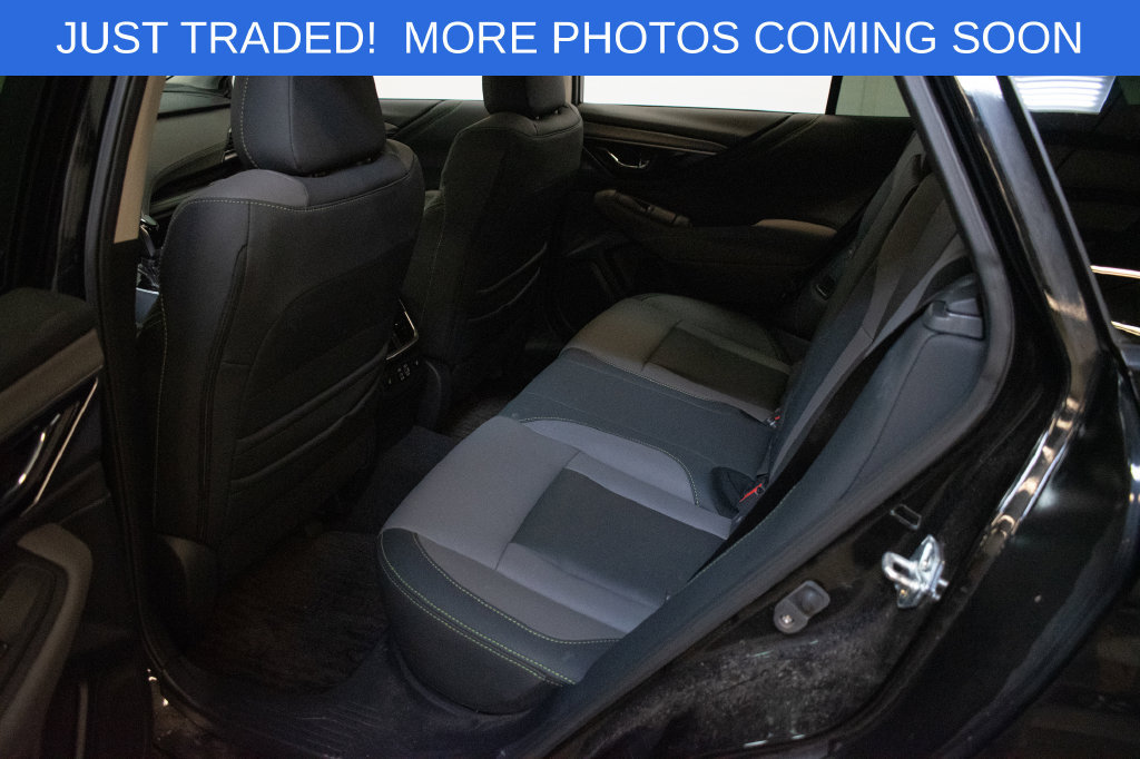 Used 2025 Subaru Outback Onyx Edition XT AWD/4WD image 21