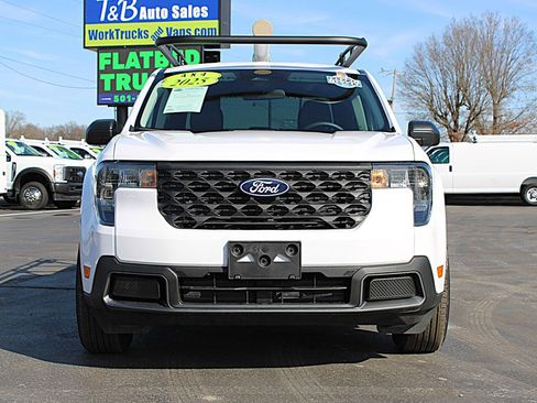 Used 2025 Ford Maverick XLT w/ Equipment Group 302A image 10