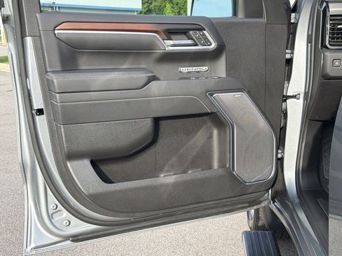 Used 2026 GMC Sierra 1500 Denali AWD/4WD image 16