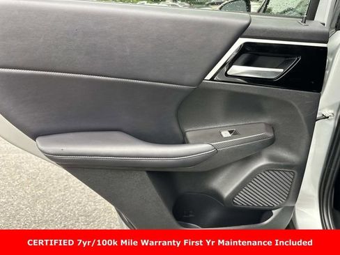 Used 2023 Mitsubishi Outlander SE AWD/4WD image 17