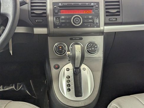 Used 2010 Nissan Sentra 2.0 SR image 17