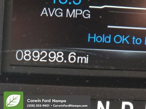 Used 2017 Ford F250 XLT w/ XLT Premium Package AWD/4WD image 23