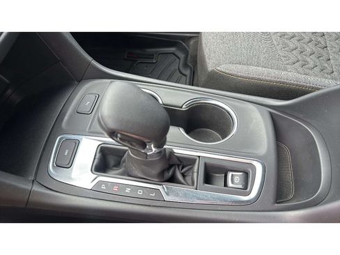 Used 2024 Chevrolet Equinox LT AWD/4WD image 18