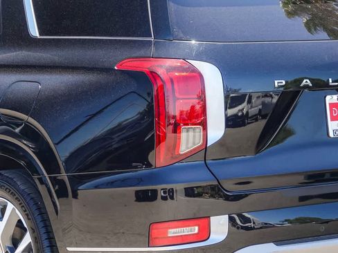 Used 2022 Hyundai Palisade Limited w/ Cargo Package AWD/4WD image 7