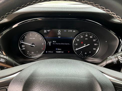 Used 2021 Buick Envision Essence w/ Sport Touring Package AWD/4WD image 13