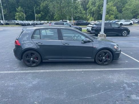 Used 2016 Volkswagen GTI SE w/ Lighting Package (SEL) FWD image 8