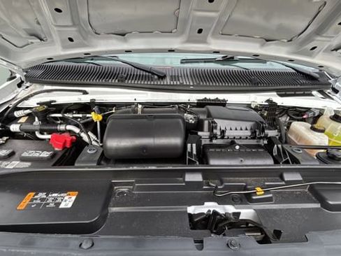 Used 2024 Ford E-350 and Econoline 350 Super Duty w/ Driver's Safety Package image 30