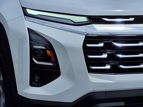 Certified 2025 Chevrolet Equinox LT w/ Convenience Package II AWD/4WD image 29