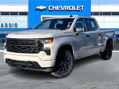 New 2026 Chevrolet Silverado 1500 Custom image 2