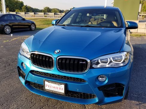 Used 2016 BMW X6 M image 12