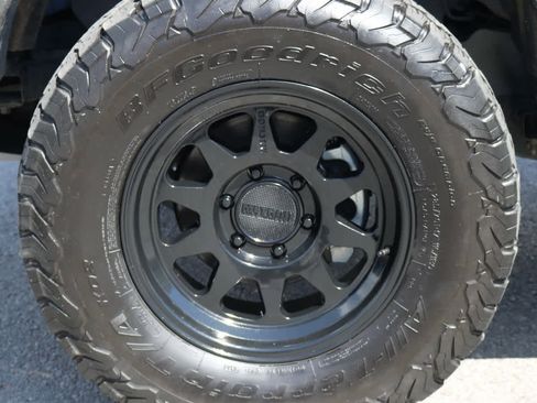 Used 2020 Ford Ranger XLT w/ Equipment Group 301A Mid AWD/4WD image 12