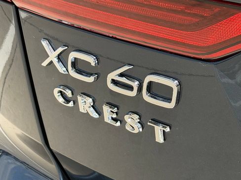 New 2026 Volvo XC60 T8 Core w/ Protection Package Premier AWD/4WD image 10