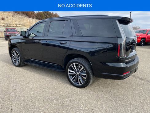 Used 2025 Cadillac Escalade Sport image 4