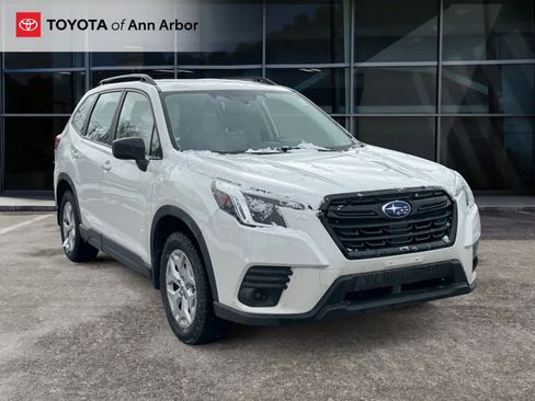 Used 2023 Subaru Forester image 1