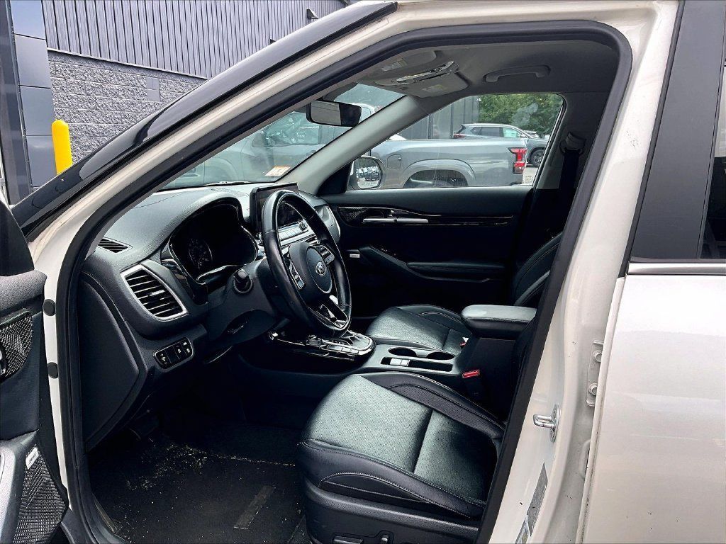 Used 2021 Kia Seltos SX AWD/4WD image 7