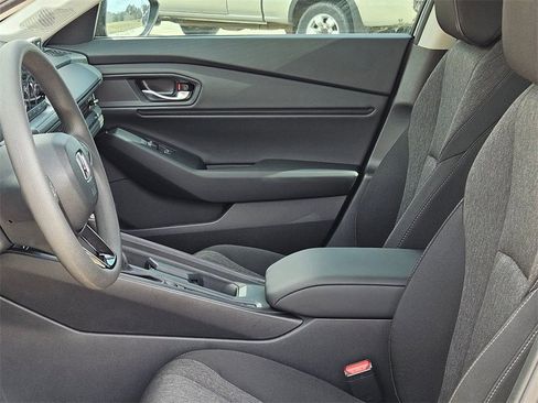 New 2025 Honda Accord SE image 12