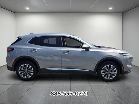 Used 2024 Buick Envision Preferred AWD/4WD image 6