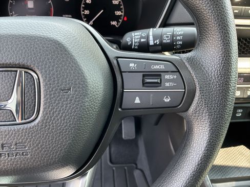 Used 2025 Honda CR-V EX image 20