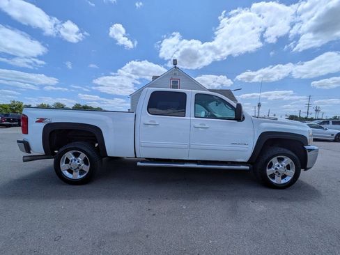 Used 2013 Chevrolet Silverado 3500 LTZ w/ LTZ Plus Package AWD/4WD image 8