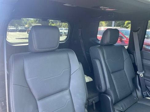 Used 2025 Lexus GX 550 AWD/4WD image 6