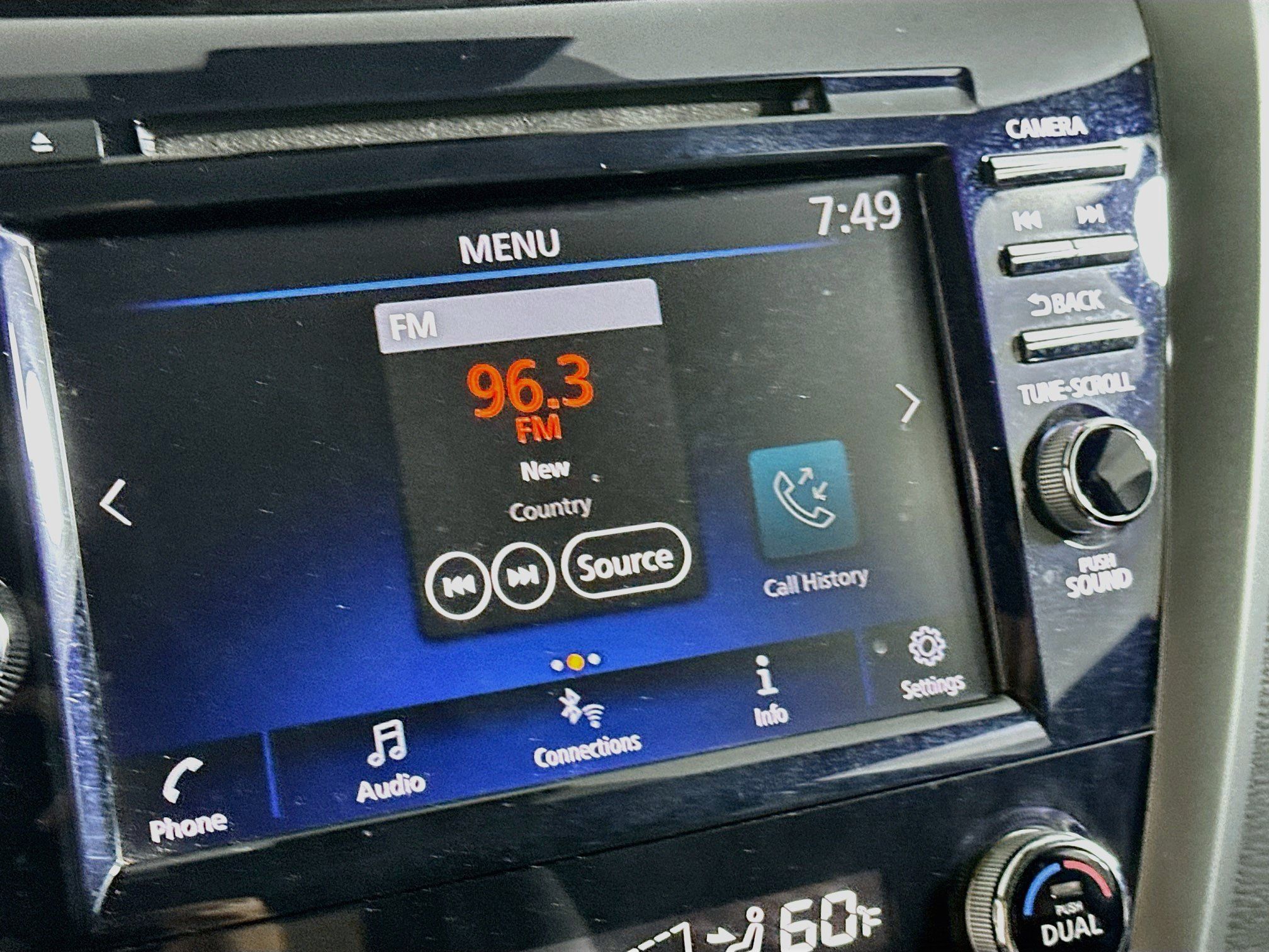 Used 2024 Nissan Murano SV FWD image 21
