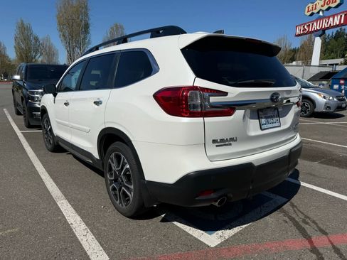 Certified 2023 Subaru Ascent Touring AWD/4WD image 2