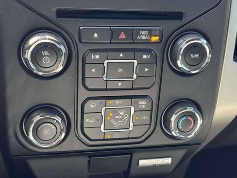 Used 2014 Ford F150 XLT w/ Equipment Group 302A Luxury AWD/4WD image 16