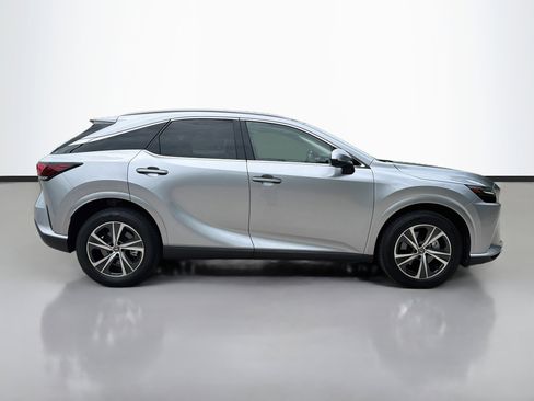 Used 2024 Lexus RX 350 Premium w/ Accessory Package (Z1) FWD image 6