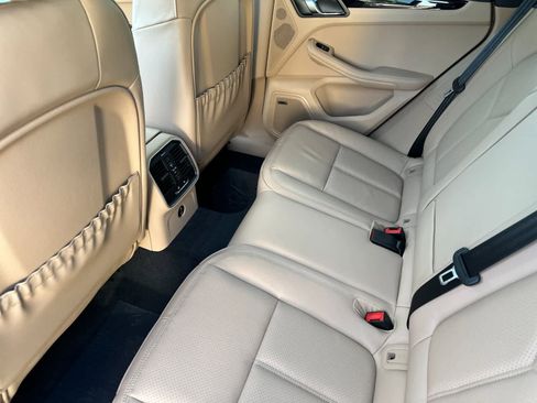 New 2026 Porsche Macan S image 13