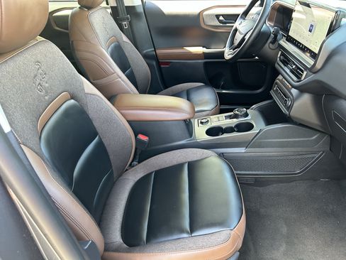Used 2025 Ford Bronco Sport Outer Banks w/ Outer Banks Tech Package+ AWD/4WD image 9