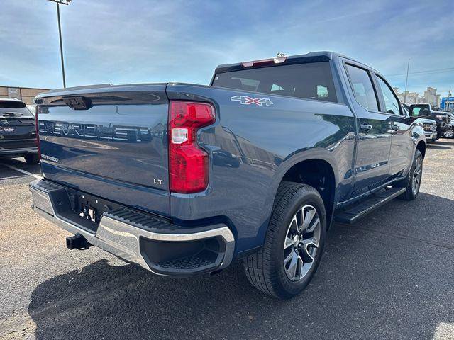 Used 2024 Chevrolet Silverado 1500 LT AWD/4WD image 3