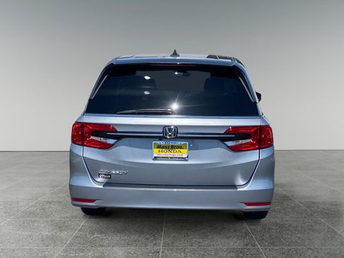Used 2024 Honda Odyssey EX-L image 4
