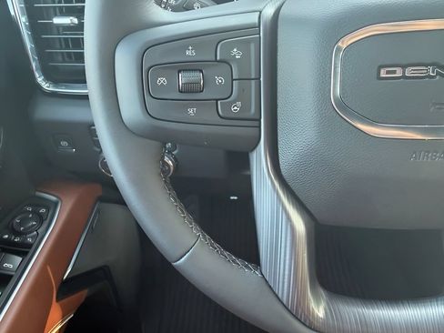 New 2026 GMC Sierra 2500 Denali Ultimate AWD/4WD image 15