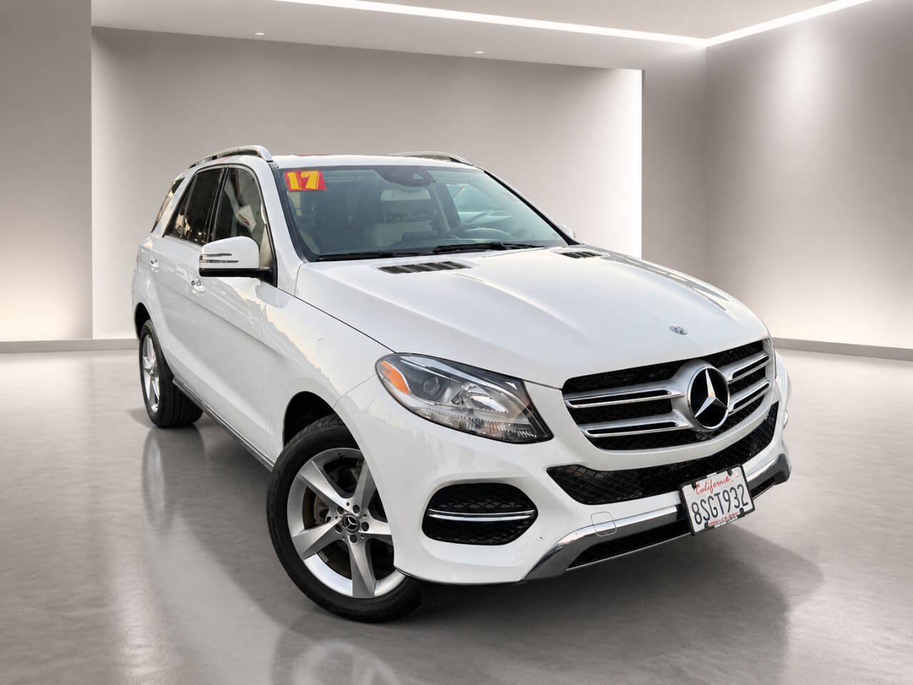 Used 2017 Mercedes-Benz GLE 350 image 1
