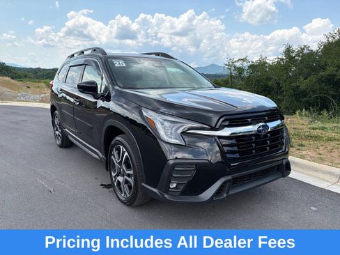 Certified 2025 Subaru Ascent Limited w/ Popular Package #1 AWD/4WD image 1