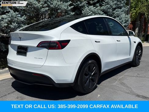 Used 2024 Tesla Model Y Long Range AWD/4WD image 9