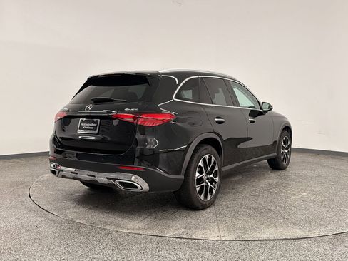Certified 2026 Mercedes-Benz GLC 350e 4MATIC image 8