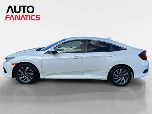 Used 2018 Honda Civic EX image 2