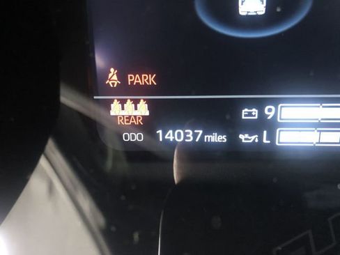 Used 2023 Toyota Tundra Platinum image 19