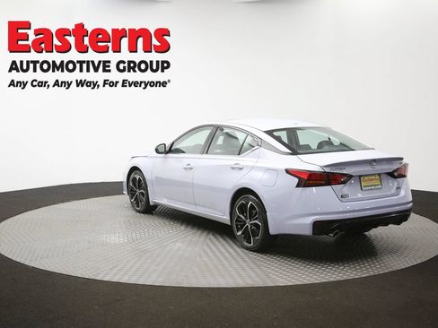 Used 2023 Nissan Altima 2.5 SR AWD/4WD image 65