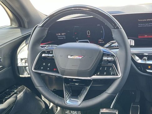 New 2026 Cadillac Lyriq V image 12