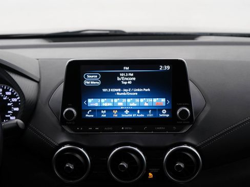 Used 2022 Nissan Sentra SV w/ All-Weather Package FWD image 16