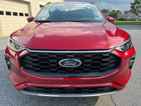 Used 2024 Ford Escape ST-Line Select w/ Tech Pack #1 AWD/4WD image 8