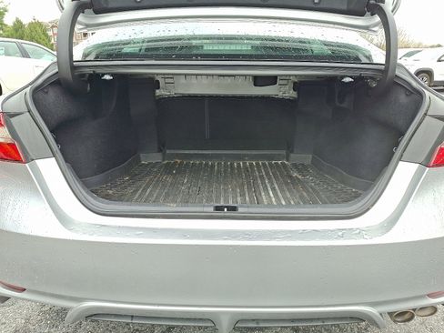 Used 2019 Toyota Camry SE image 28