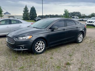 Used 2016 Ford Fusion SE w/ Equipment Group 202A image 1